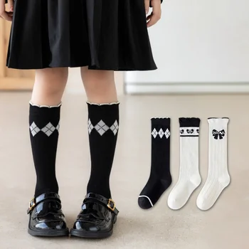 אביב קיץ לילדים גרביים לתינוק אופנה שחור לבן כותנה קשת בנות ברך קצרה גרביים לנשימה הספר גרבי ספורט
