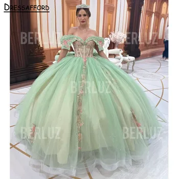 מרווה ירוקה סקסית מתוקה הטקס שמלה מתוקה 15 2024 מחוץ כתף אפליקציות תחרה, טול Vestidos דה-15 Anos שמלת נשף